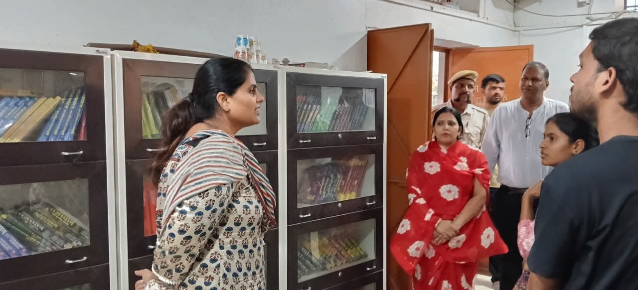 जिला कलक्टर ने मंगलवाड़ सीएचसी एवं अटल एकलव्य ज्ञान केंद्र का किया निरीक्षण